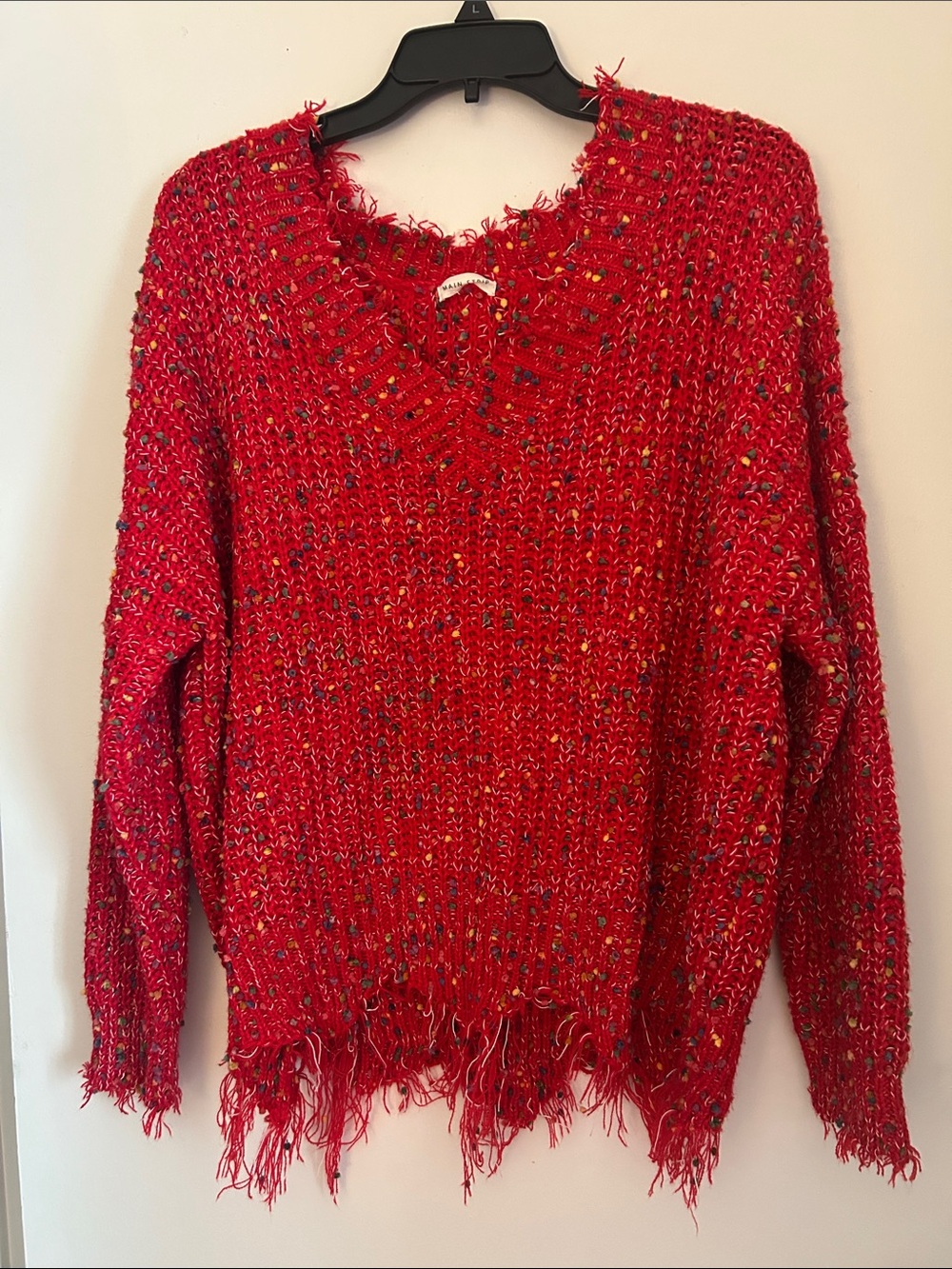 Main Strip Red Fringed V-Neck Sweater